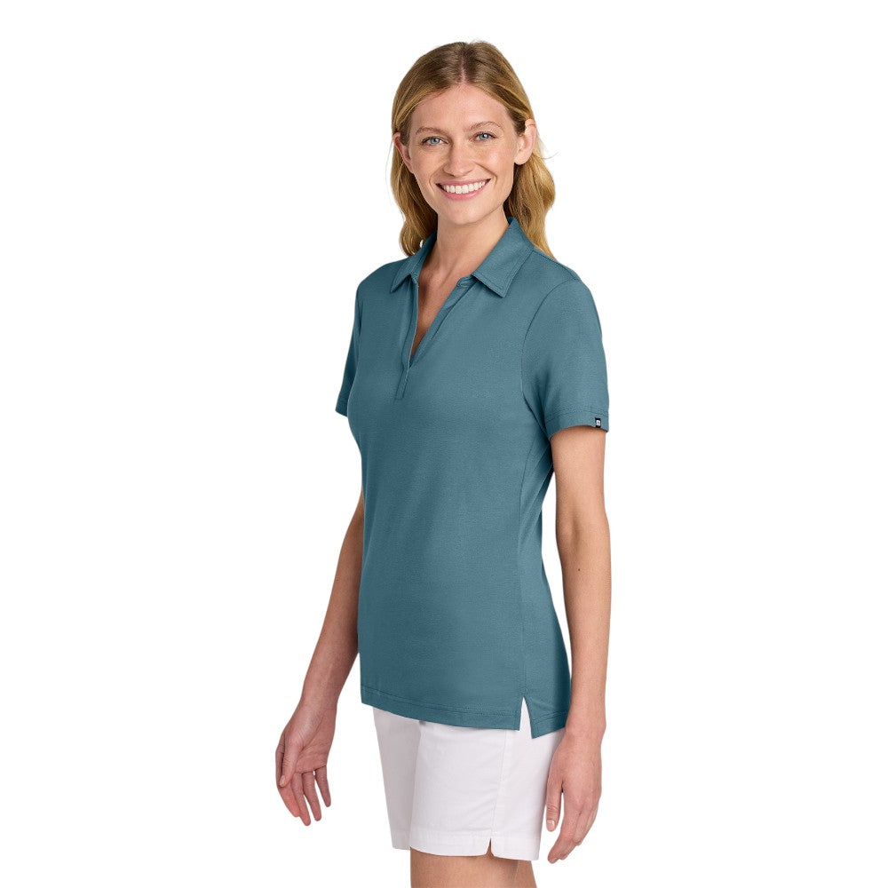 TravisMathew Women’s Glenview Solid Polo - Stellar Blue